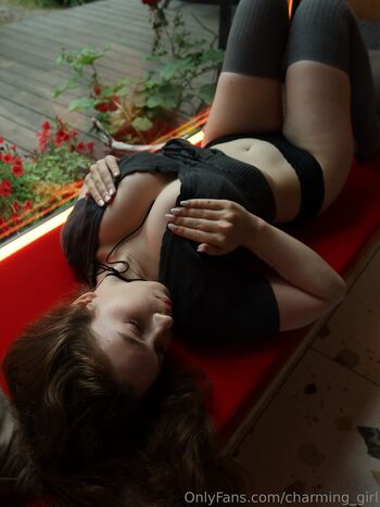 Full leaked Charming girl private onlyfans photo