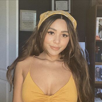 Full leaked Chellchee private onlyfans photo
