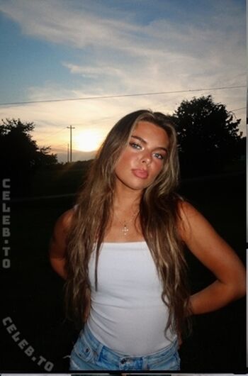 Full leaked Chelsea bradford private onlyfans photo
