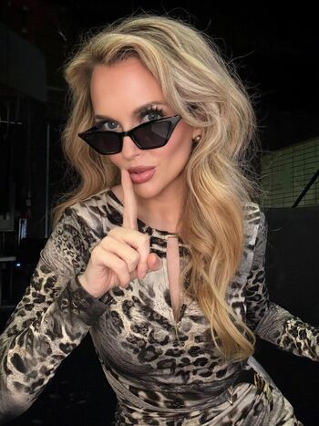 Full leaked Chelsea chandler private onlyfans photo