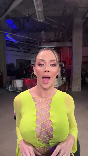 Full leaked Chelsea green private onlyfans photo