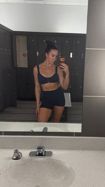 Full leaked Chelsea green private onlyfans photo