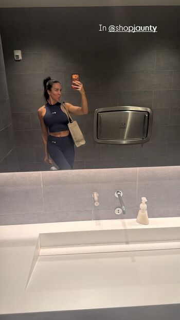 Full leaked Chelsea green private onlyfans photo