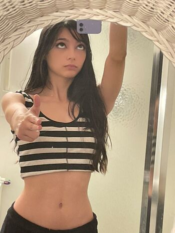 Full leaked Chelseayea private onlyfans photo