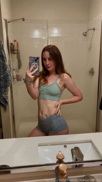 chelseymarieofficial