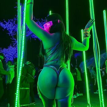 Full leaked Cherryomb private onlyfans photo