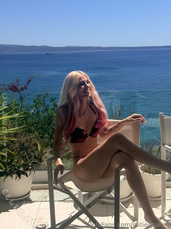 Full leaked Chiara rides private onlyfans photo