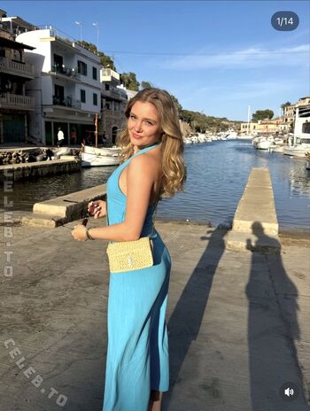 Full leaked Chiara tews page private onlyfans photo
