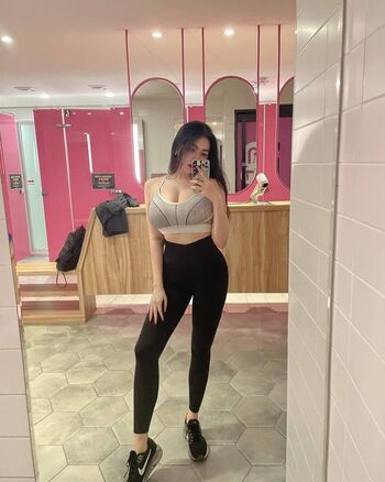 Full leaked Chibe chin private onlyfans photo