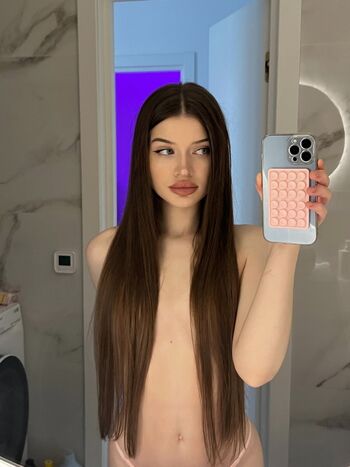 Full leaked Chilllays private onlyfans photo
