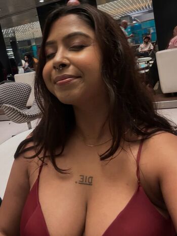 Full leaked Chirasree sarkar private onlyfans photo