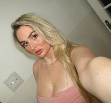 Full leaked Chlo david private onlyfans photo