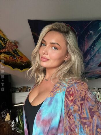Full leaked Chloe baldwin private onlyfans photo