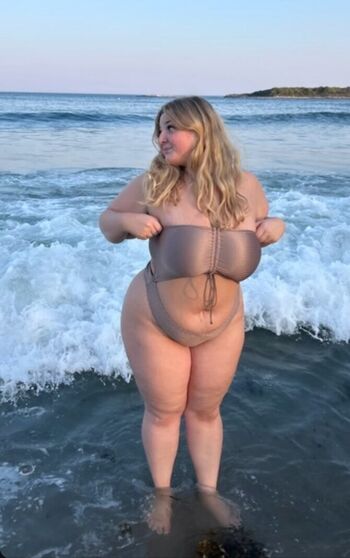 Full leaked Chloe bernier private onlyfans photo