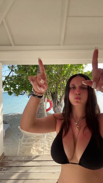 Full leaked Chloe carnevaletti private onlyfans photo