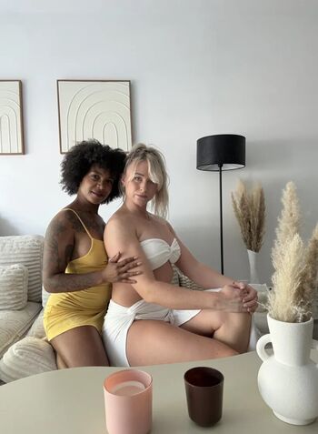 Full leaked Chloe j official private onlyfans photo