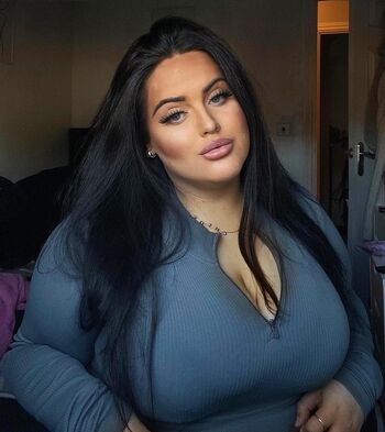Full leaked Chloe jade page private onlyfans photo
