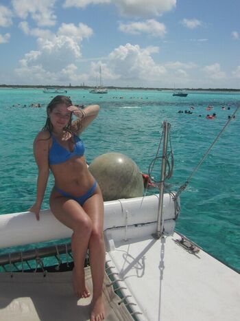 Chloe Lafeve