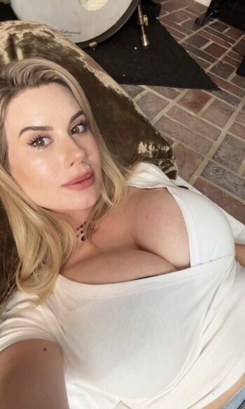 Full leaked Chloe lamb private onlyfans photo