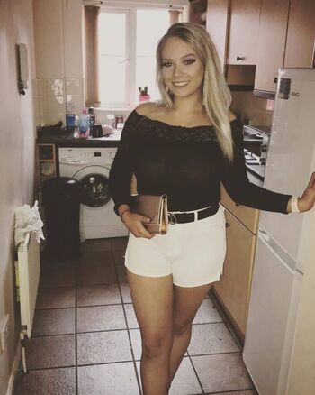 Full leaked Chloe mcarthur private onlyfans photo