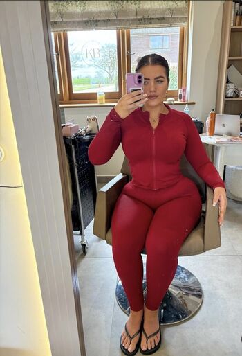 Full leaked Chloefit uk private onlyfans photo