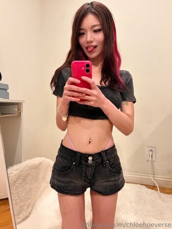 Full leaked Chloehoeverse page private onlyfans photo
