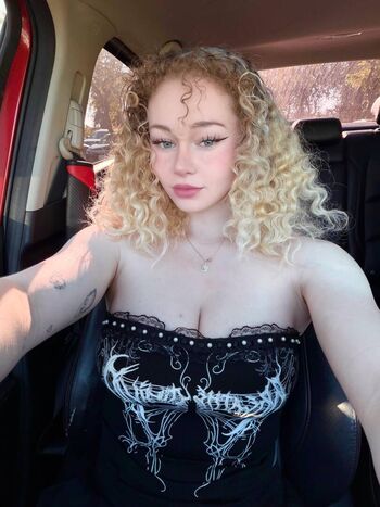 Full leaked Chloethehokage private onlyfans photo
