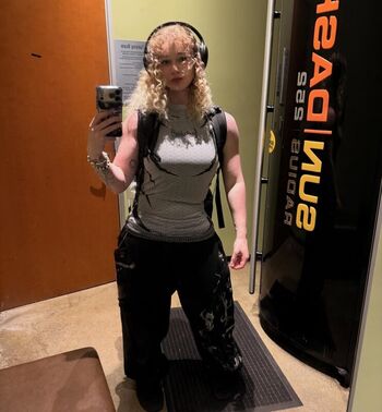 Full leaked Chloethehokage private onlyfans photo