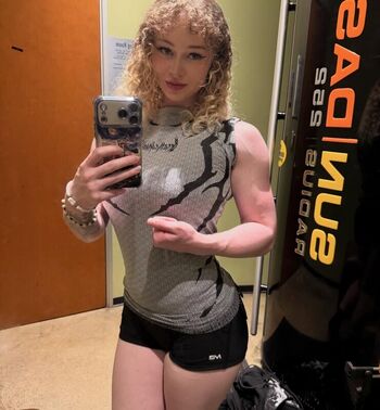 Full leaked Chloethehokage private onlyfans photo