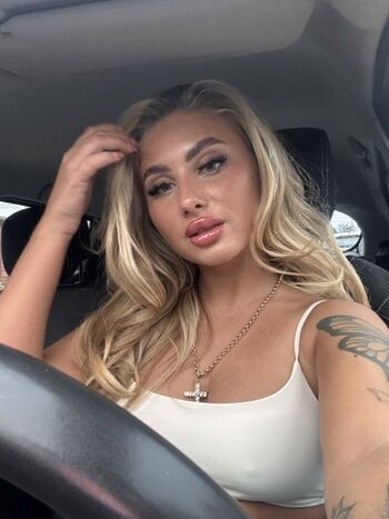 Full leaked Chloewxlker page private onlyfans photo
