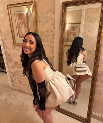 Full leaked Chocovanillah private onlyfans photo