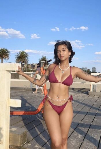 Full leaked Chrissymenzies private onlyfans photo