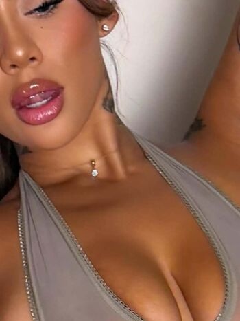 Full leaked Chromazz private onlyfans photo