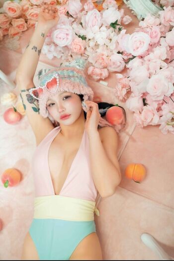 Full leaked Chukimeroday page private onlyfans photo