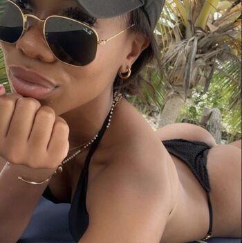 Full leaked Chumile raziya private onlyfans photo