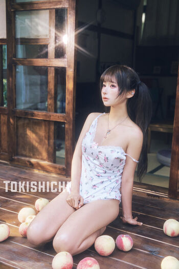 Full leaked Chunmomo page private onlyfans photo