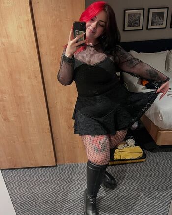 Full leaked Chx rliex private onlyfans photo