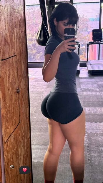 Full leaked Chxrryxblossom private onlyfans photo