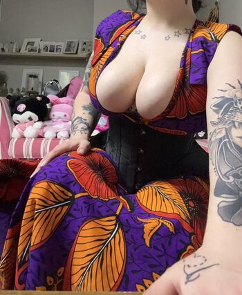 Full leaked Galadriex/ private onlyfans photo