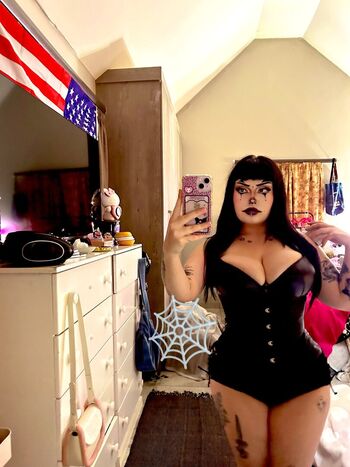 Full leaked Mikayla demaiter / private onlyfans photo