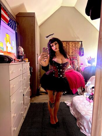 Full leaked Esblee/ private onlyfans photo