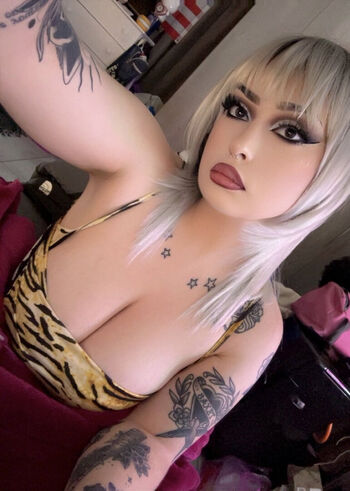 Full leaked Kara del toro/ private onlyfans photo