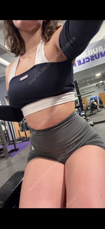 Full leaked Ciggybae  page private onlyfans photo