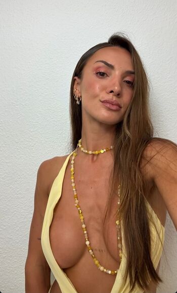 Full leaked Cinderella reds private onlyfans photo