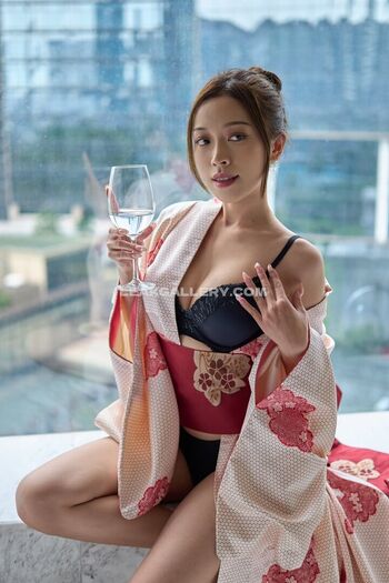 Full leaked Cindythiaap page private onlyfans photo