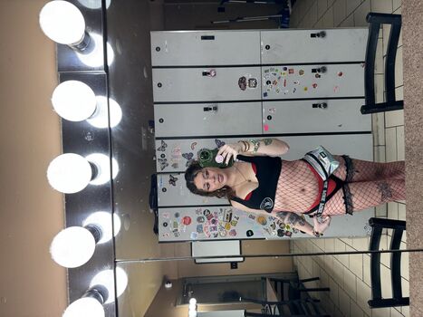 Full leaked Cinnamon private onlyfans photo