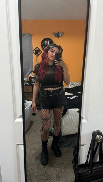 Full leaked Cinnamoon alien private onlyfans photo