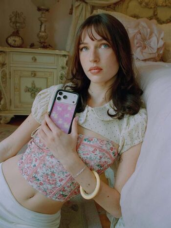 Full leaked Claire drake private onlyfans photo