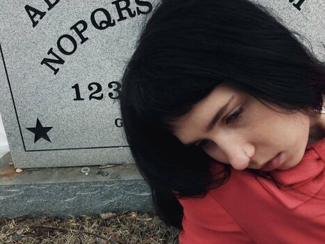 Full leaked Clairo private onlyfans photo