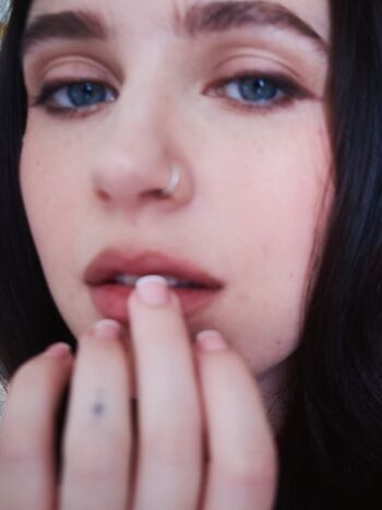 Full leaked Clairo private onlyfans photo